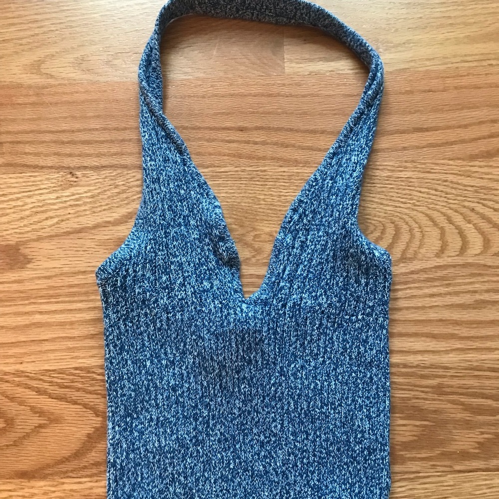 Guess Halter-neck Crop Top